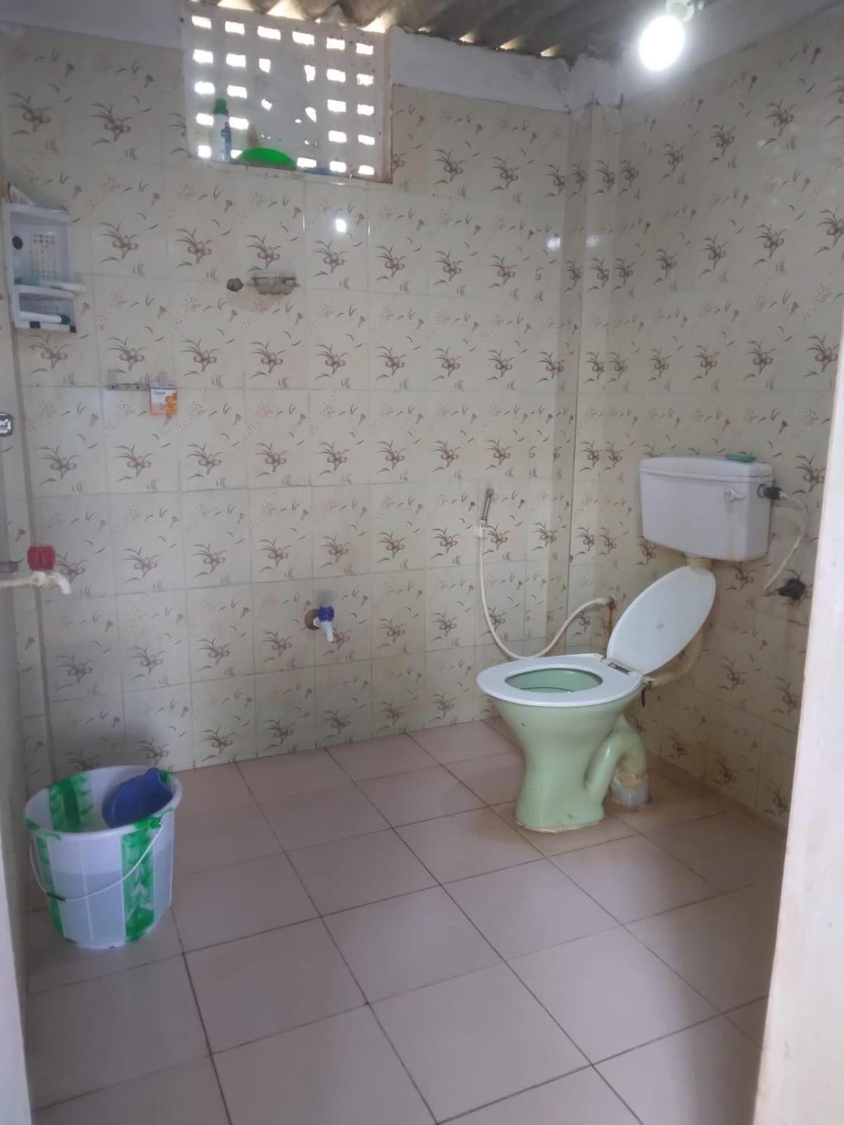 Peace Garden Inn Ауровил Екстериор снимка
